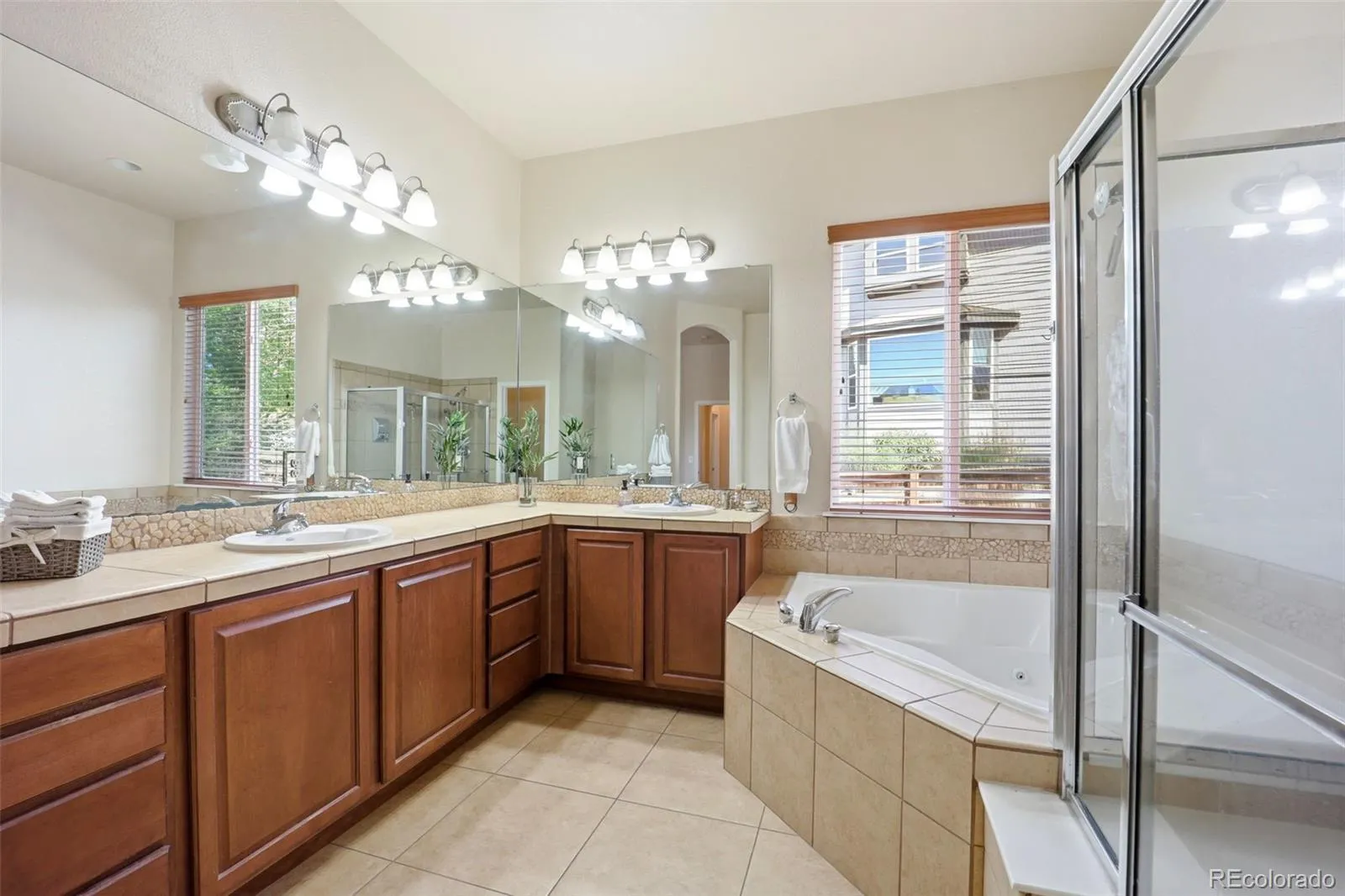 15699 E 108th Avenue Commerce City CO 80022 | MLS #REC9678172 04262026153625 1600 28