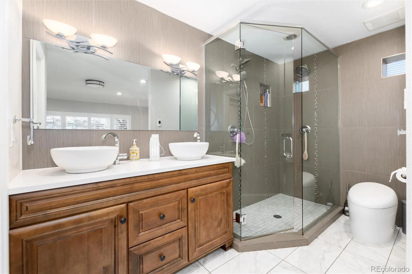 215 Ivanhoe Street Denver CO 80220 MLS #REC9679786 05102026142805 1600 33
