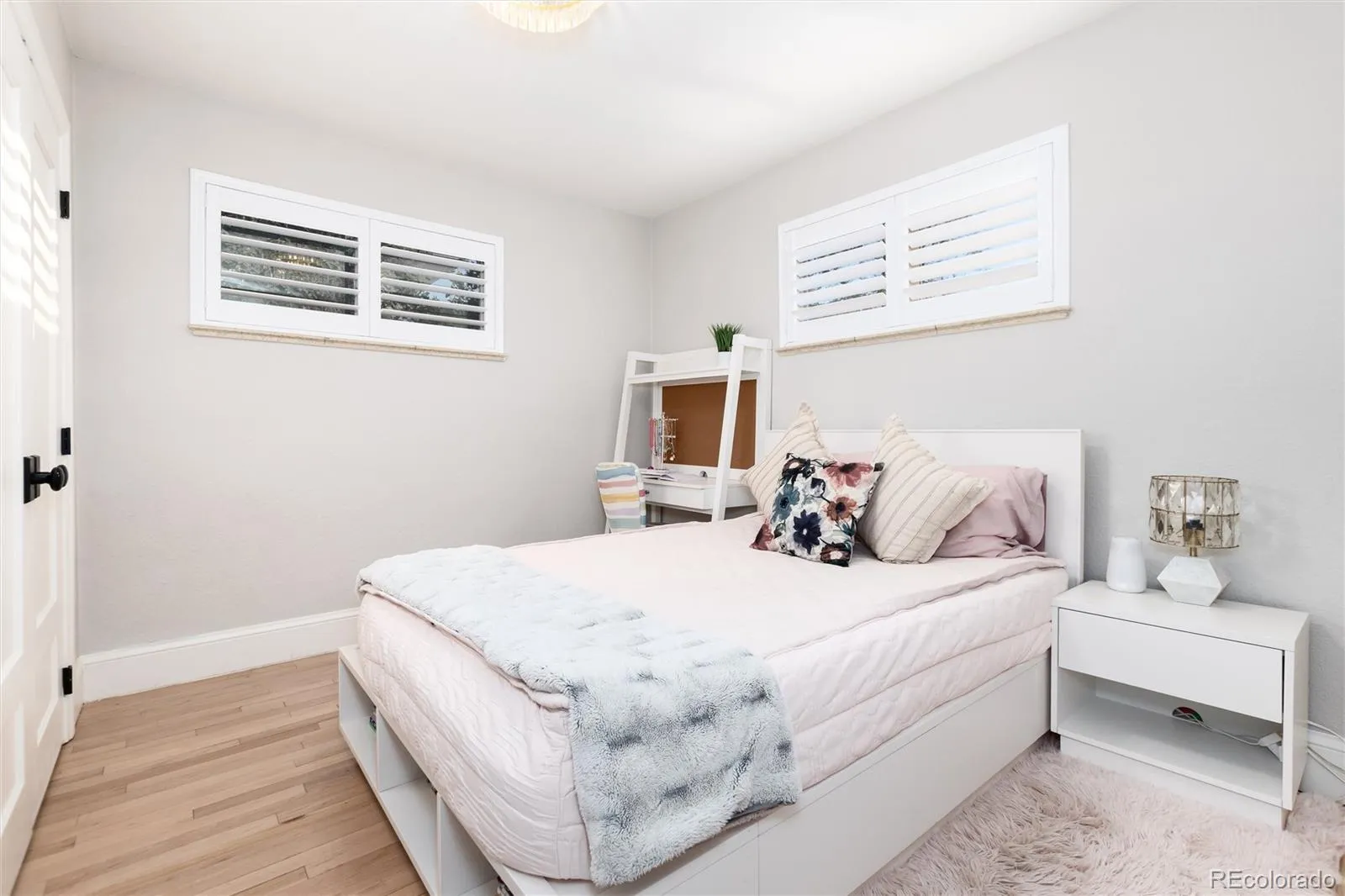 215 Ivanhoe Street Denver CO 80220 MLS #REC9679786 05102026142805 1600 36