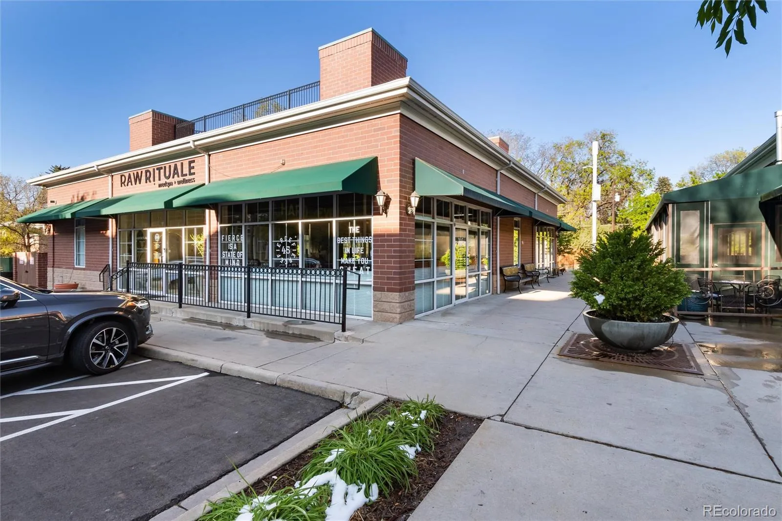 215 Ivanhoe Street Denver CO 80220 MLS #REC9679786 05102026142805 1600 44