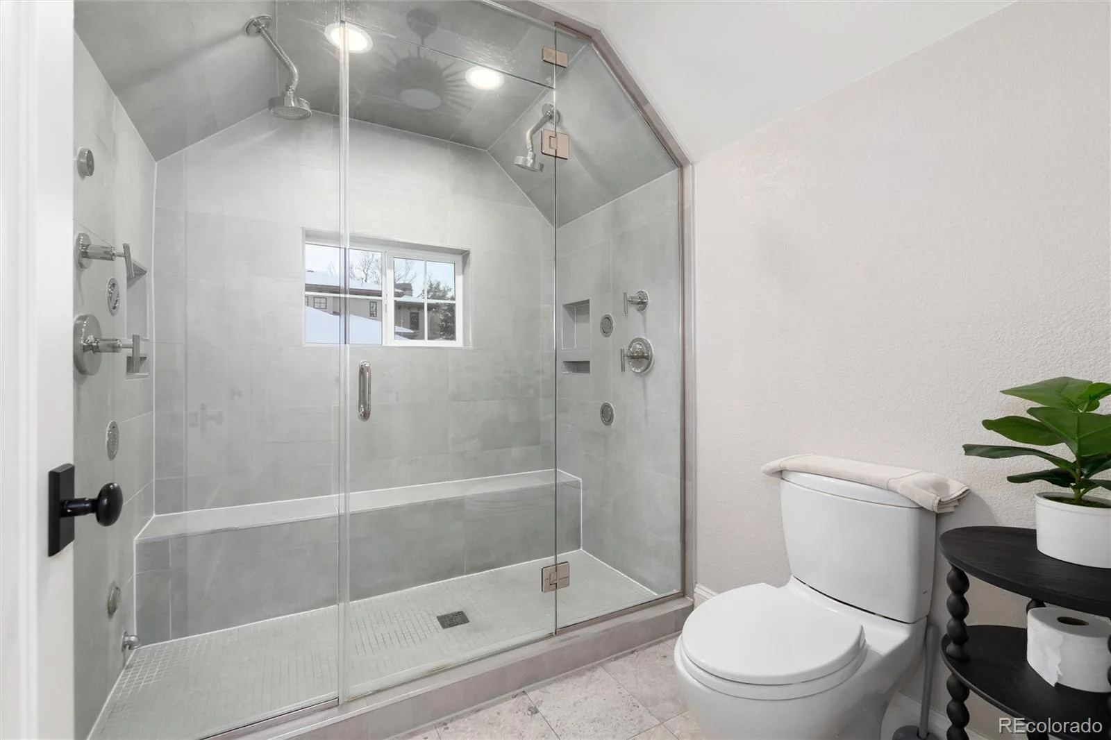 215 Ivanhoe Street Denver CO 80220 | MLS #REC9679786 09222026174306 1600 22