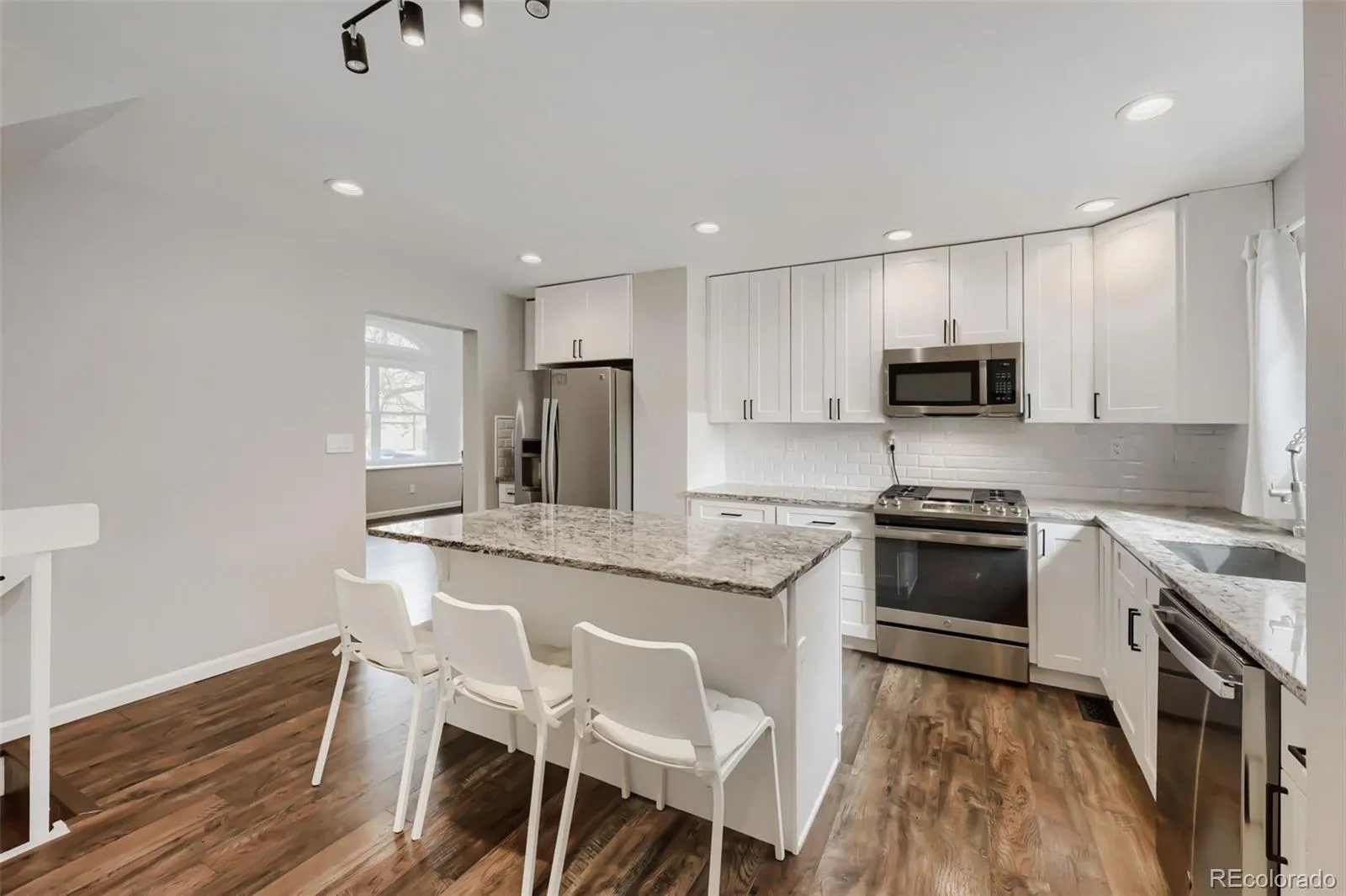 17516 E Wesley Place Aurora CO 80013 MLS #REC9681679 04152026211216 1600 11