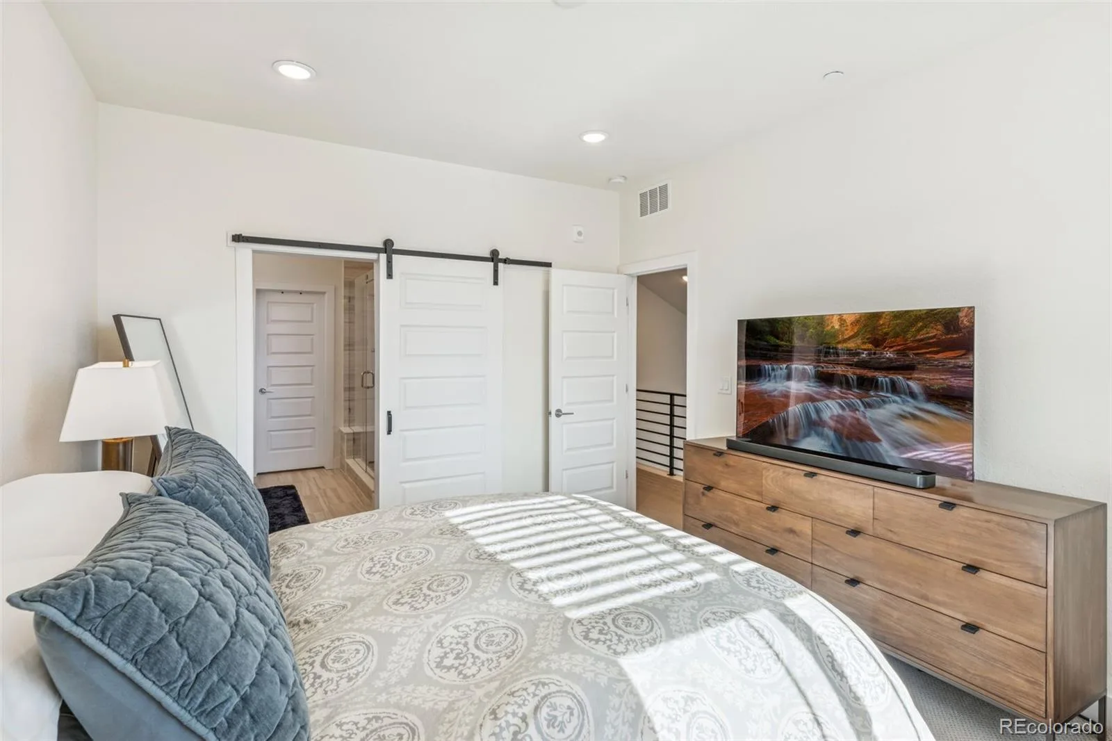 8848 S Kipling Way #205 Littleton CO 80127 | MLS #REC9685872 08272026163847 1600 21