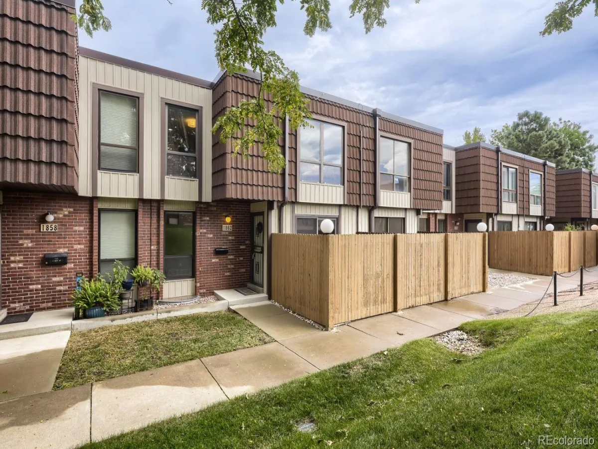 1862 S Hoyt Street Lakewood CO 80232 | MLS #REC9686600 10092026172936 1200 1