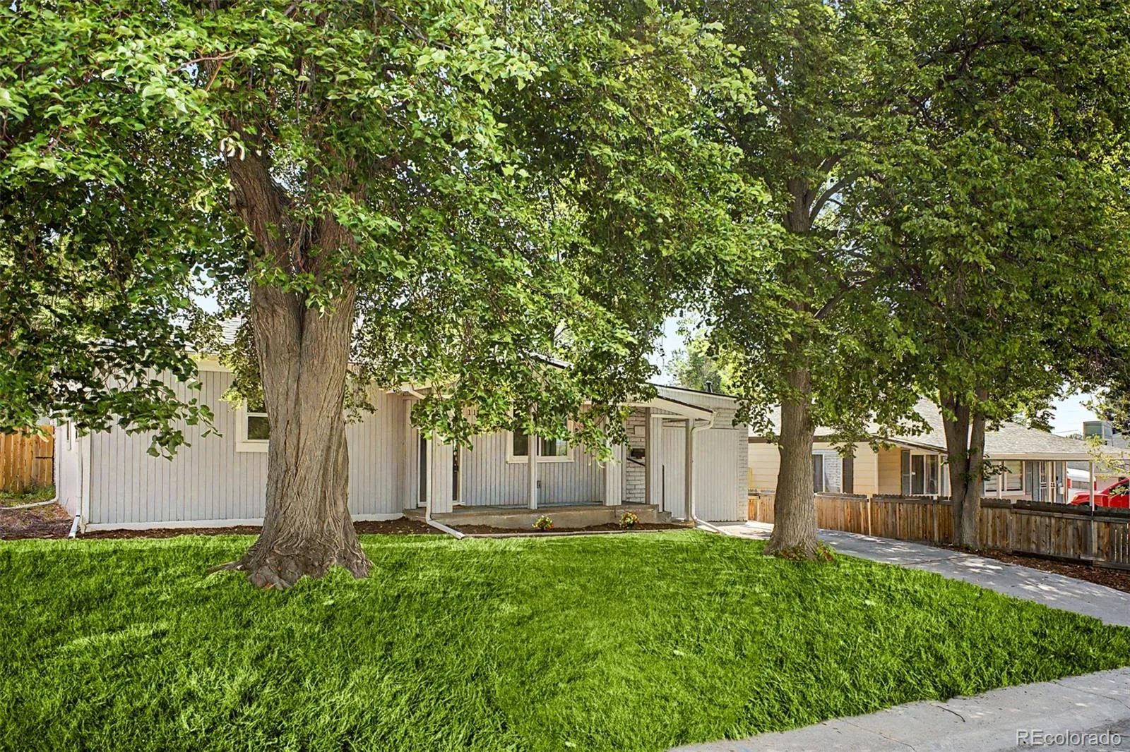 1140 S Wolff Street Denver CO 80219 | MLS #REC9688990 07292026221121 1600 34