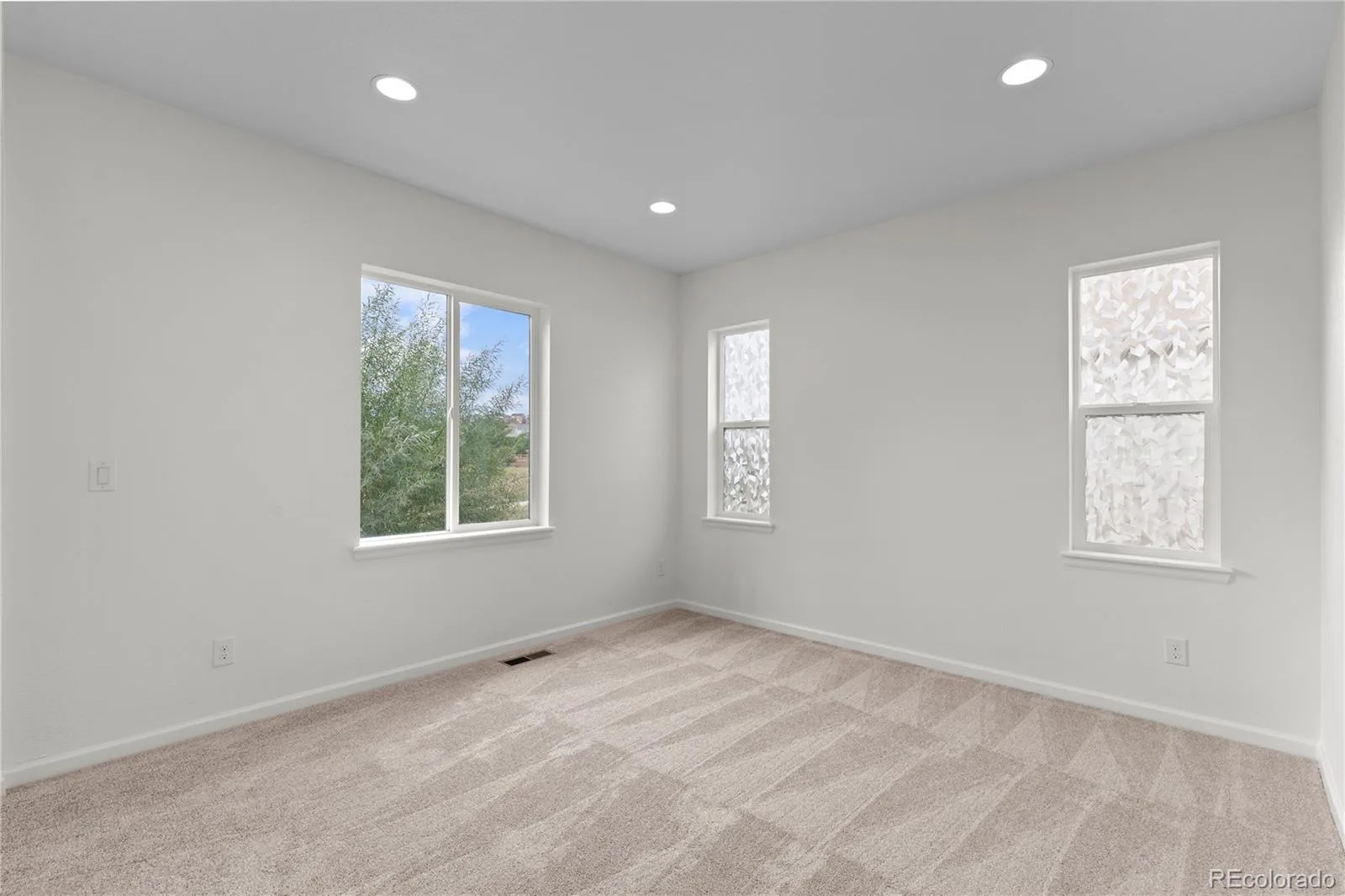 3794 Ghost Dance Drive Castle Rock CO 80108 | MLS #REC9690088 08292026220759 1600 13