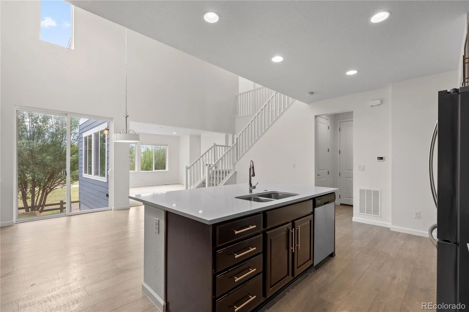 3794 Ghost Dance Drive Castle Rock CO 80108 | MLS #REC9690088 08292026220759 1600 5