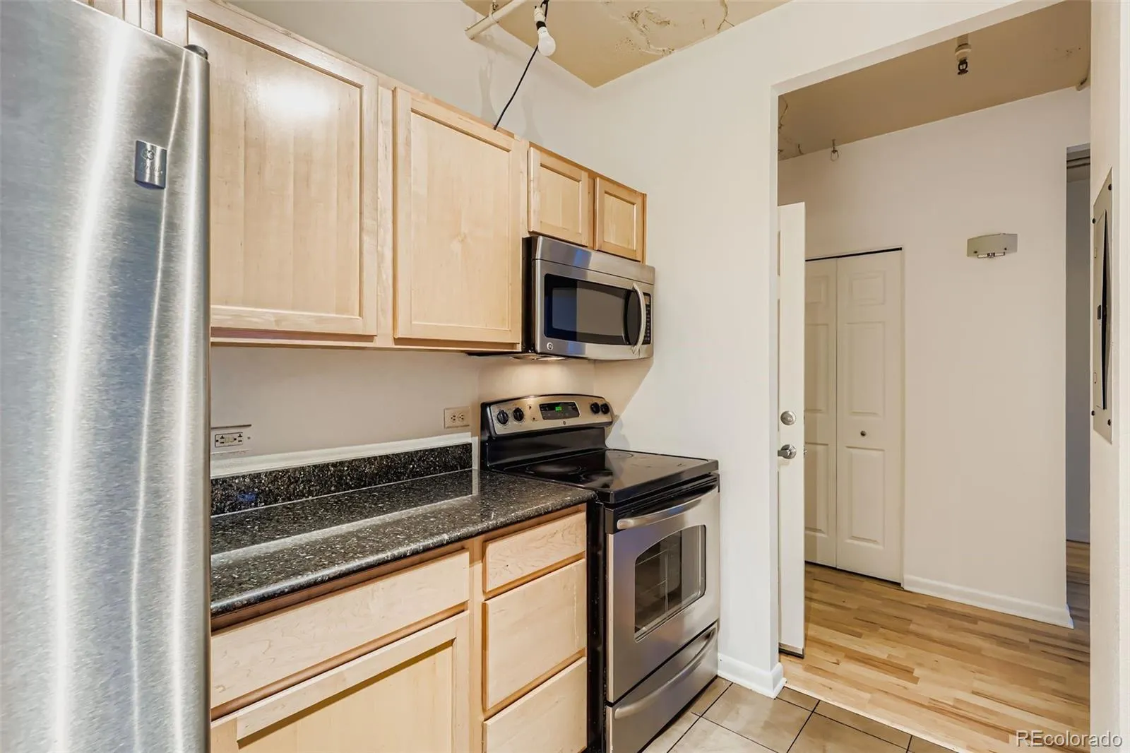 444 17th Street #404 Denver CO 80202 MLS #REC9692075 05282026042921 1600 3
