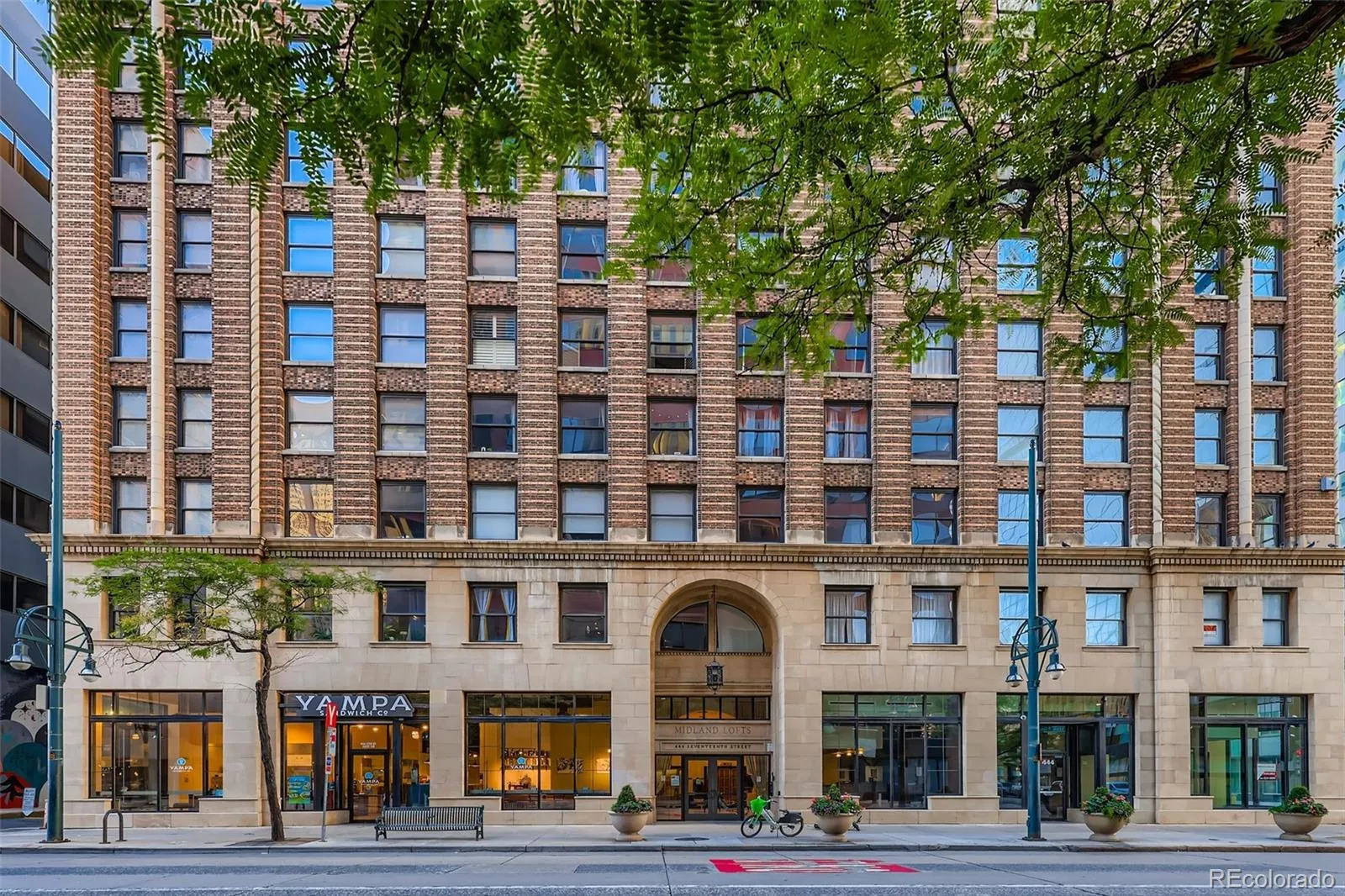 444 17th Street #404 Denver CO 80202 MLS #REC9692075 05282026042921 1600 35
