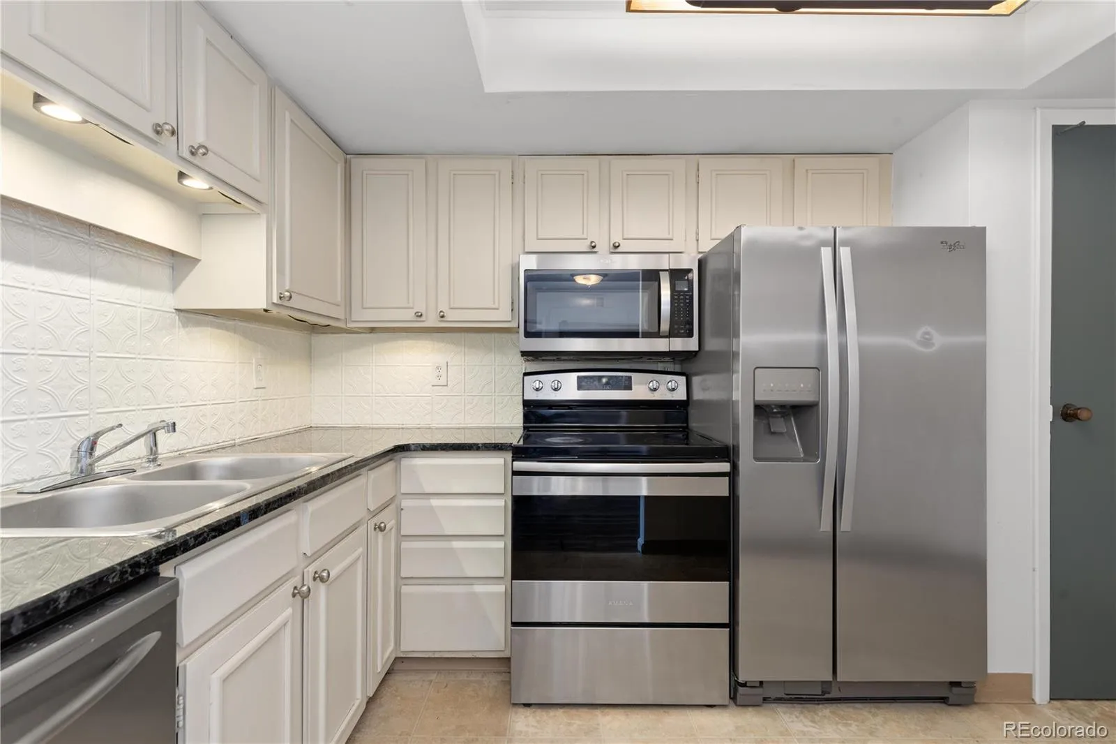 3550 S Harlan Street #124 Denver CO 80235 MLS #REC9692092 05092026021600 1600 11