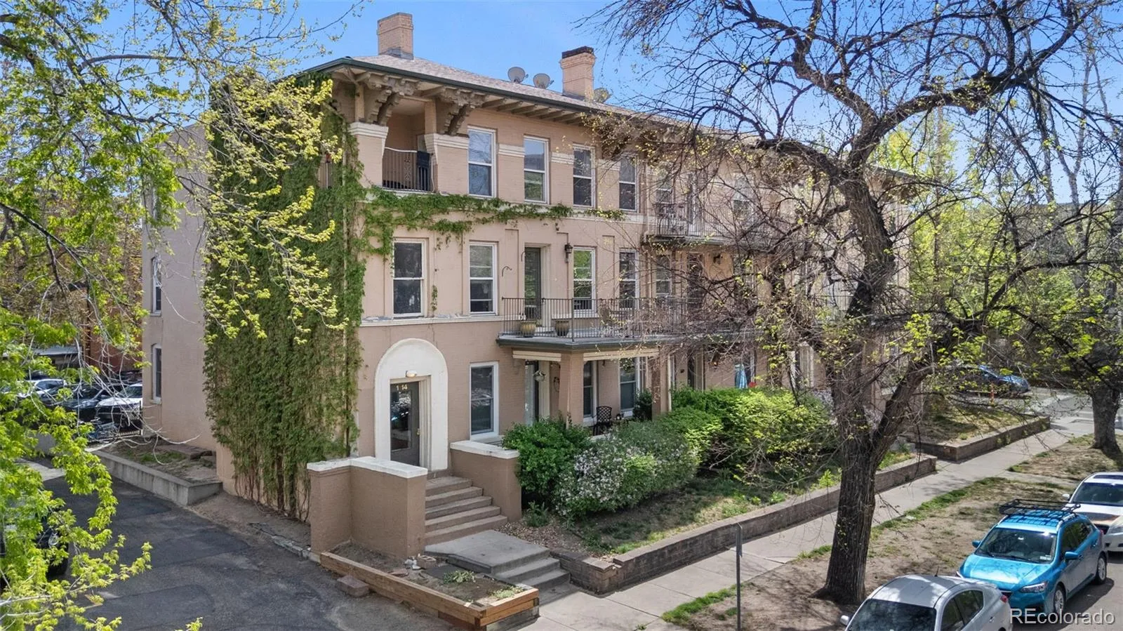 1100 N Logan Street #1 Denver CO 80203 MLS #REC9692385 04242026165238 1600 21