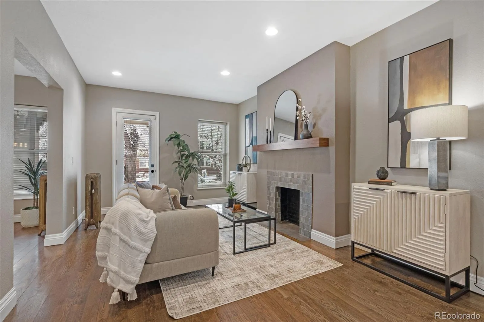 1100 N Logan Street #1 Denver CO 80203 MLS #REC9692385 04242026165238 1600 8
