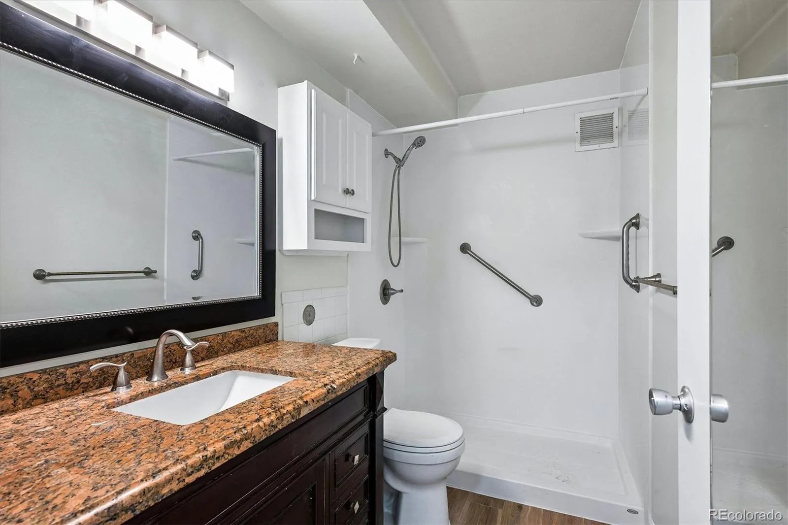610 S Alton Way #11A Denver CO 80247 MLS #REC9692399 05282026020905 1600 14