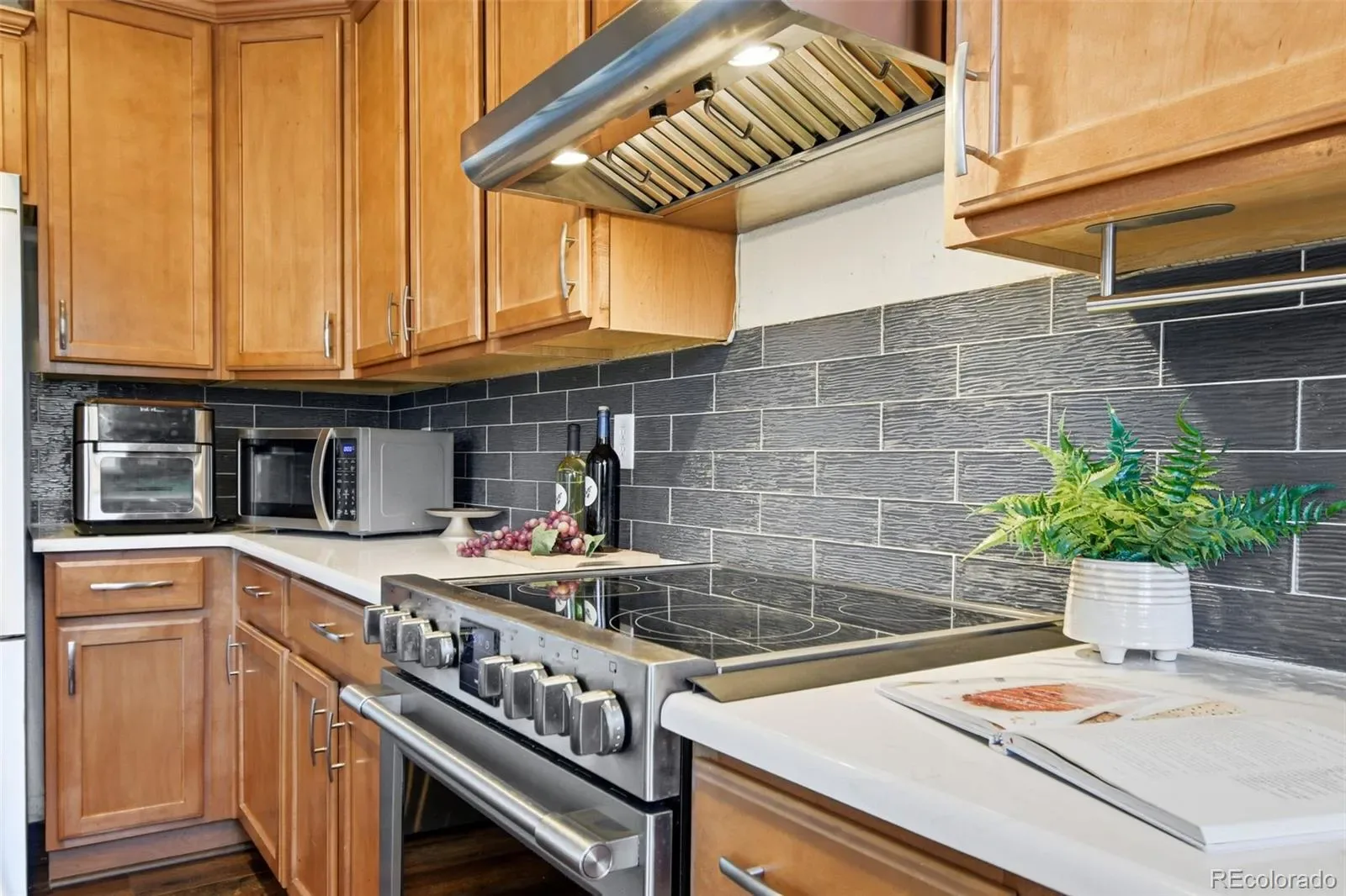 03182026225255 1600 12