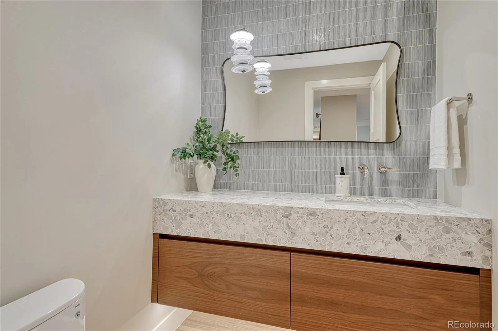 3080 E Flora Place Denver CO 80210 MLS #REC9695230 06172026000710 1600 15