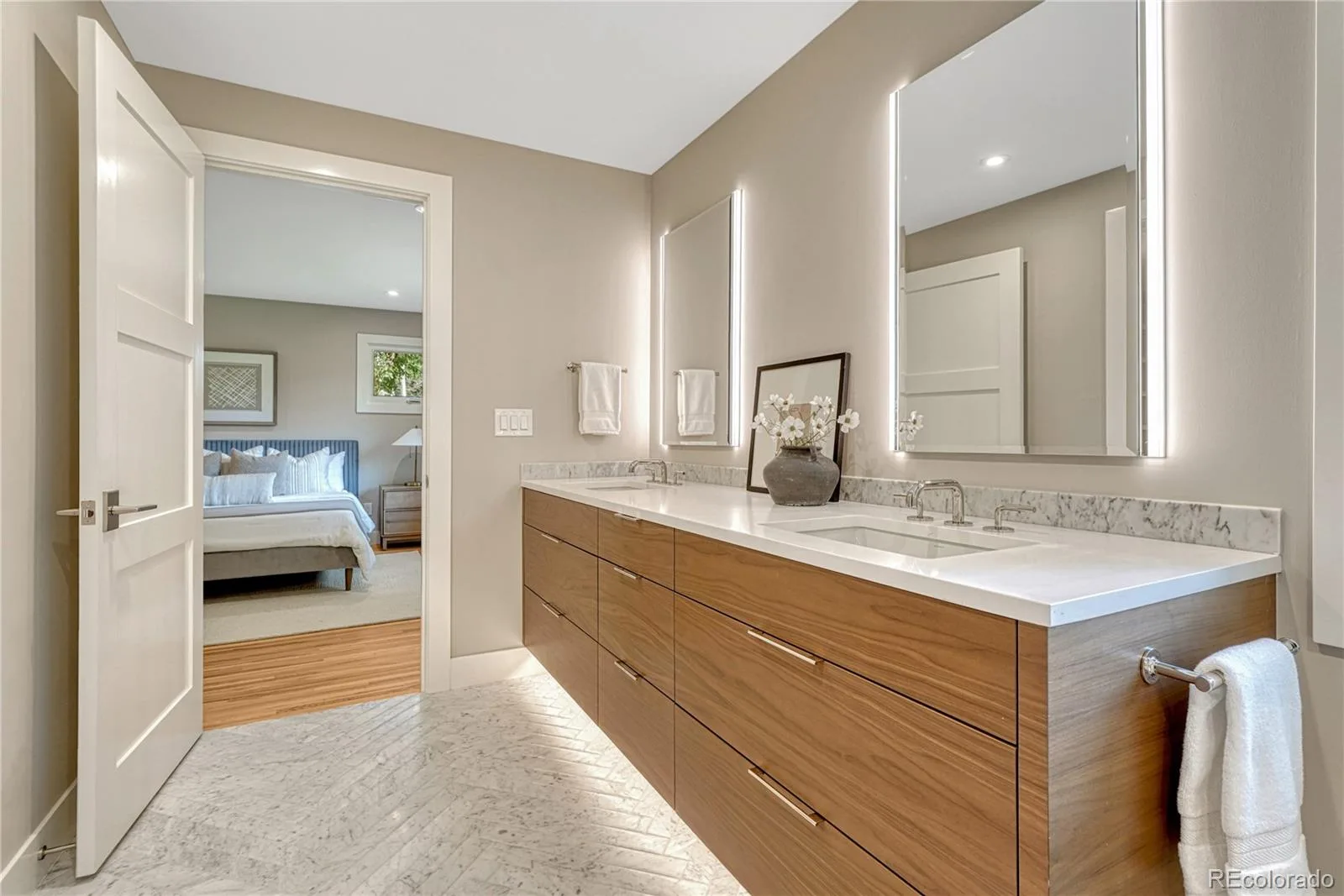 3080 E Flora Place Denver CO 80210 MLS #REC9695230 06172026000710 1600 28