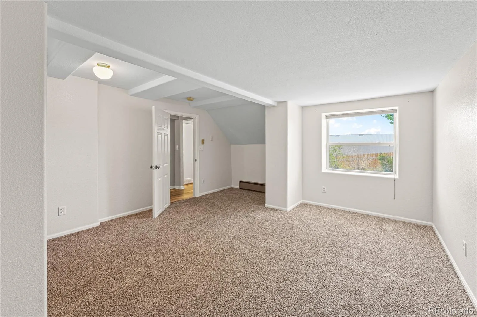 21400 E 11th Avenue Aurora CO 80018 | MLS #REC9696221 08142026233649 1600 18