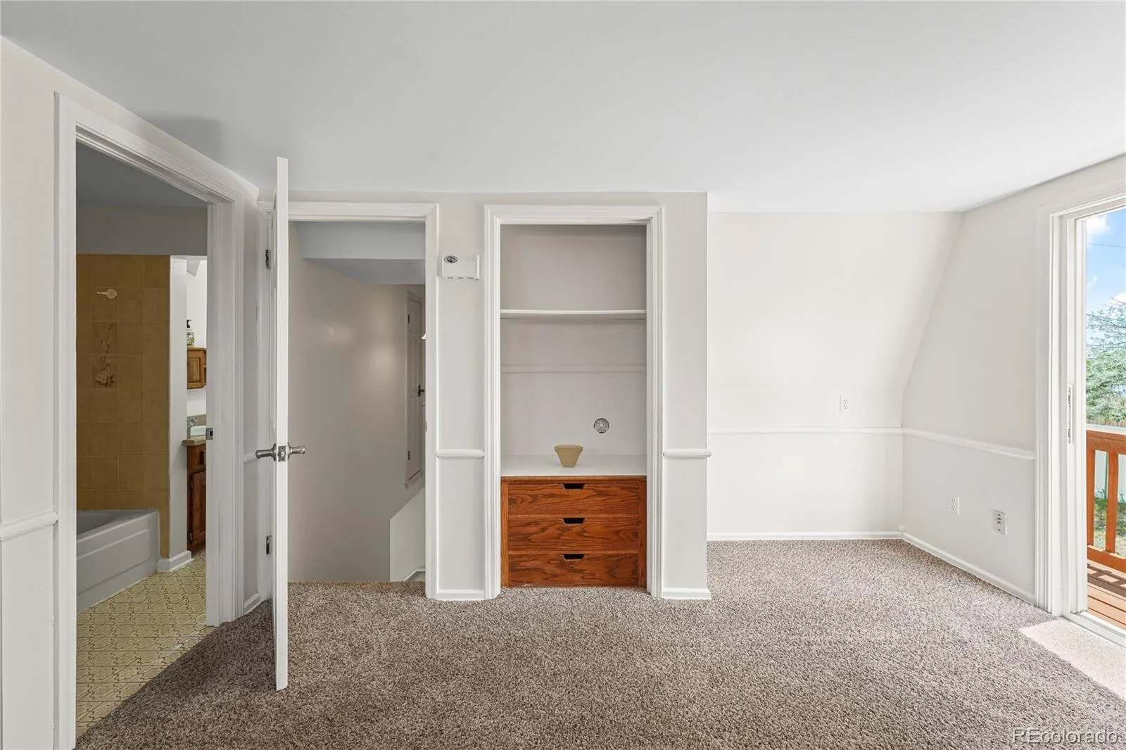 21400 E 11th Avenue Aurora CO 80018 | MLS #REC9696221 08142026233649 1600 23