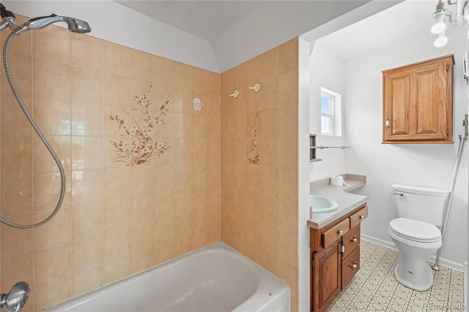 21400 E 11th Avenue Aurora CO 80018 | MLS #REC9696221 08142026233649 1600 28
