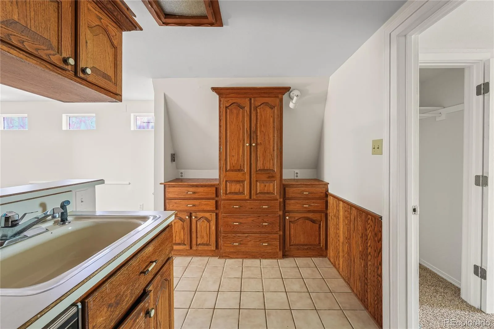 21400 E 11th Avenue Aurora CO 80018 | MLS #REC9696221 08142026233649 1600 31
