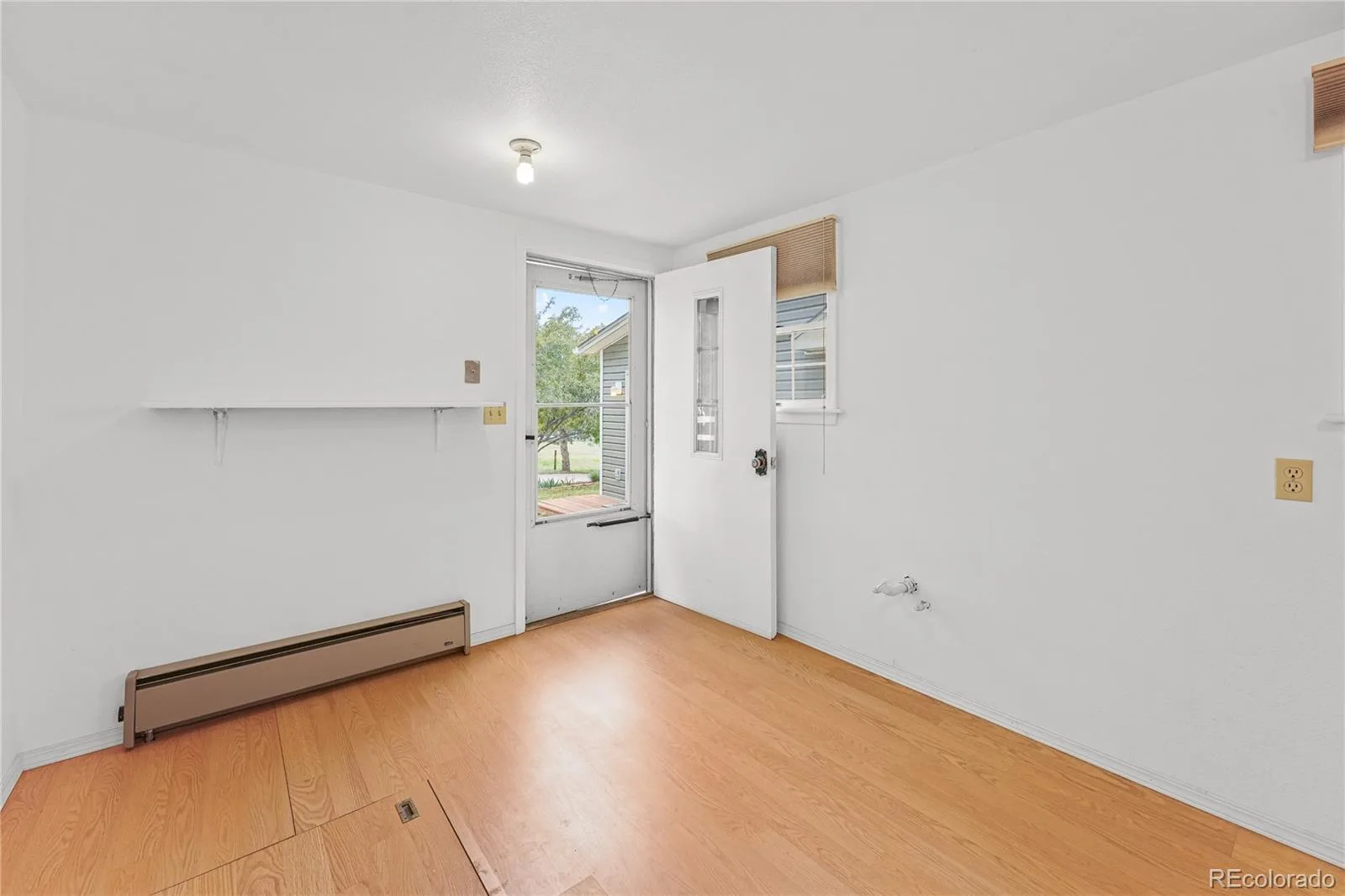 21400 E 11th Avenue Aurora CO 80018 | MLS #REC9696221 08142026233649 1600 36