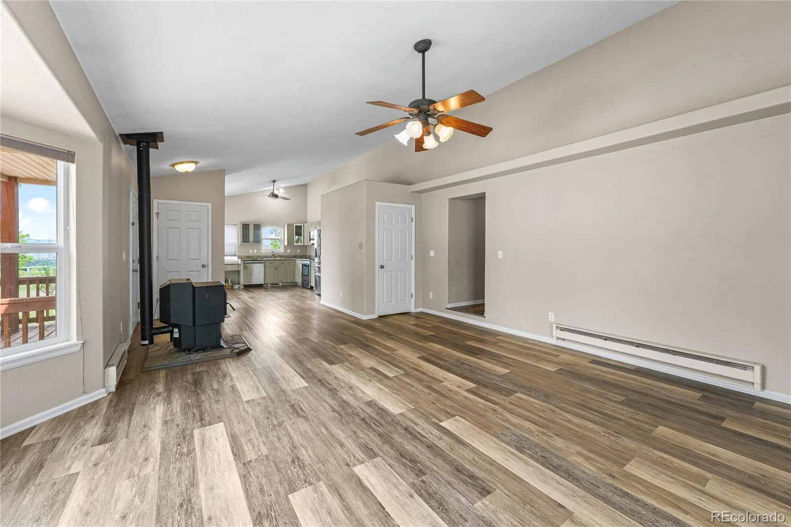 21400 E 11th Avenue Aurora CO 80018 | MLS #REC9696221 08142026233649 1600 7