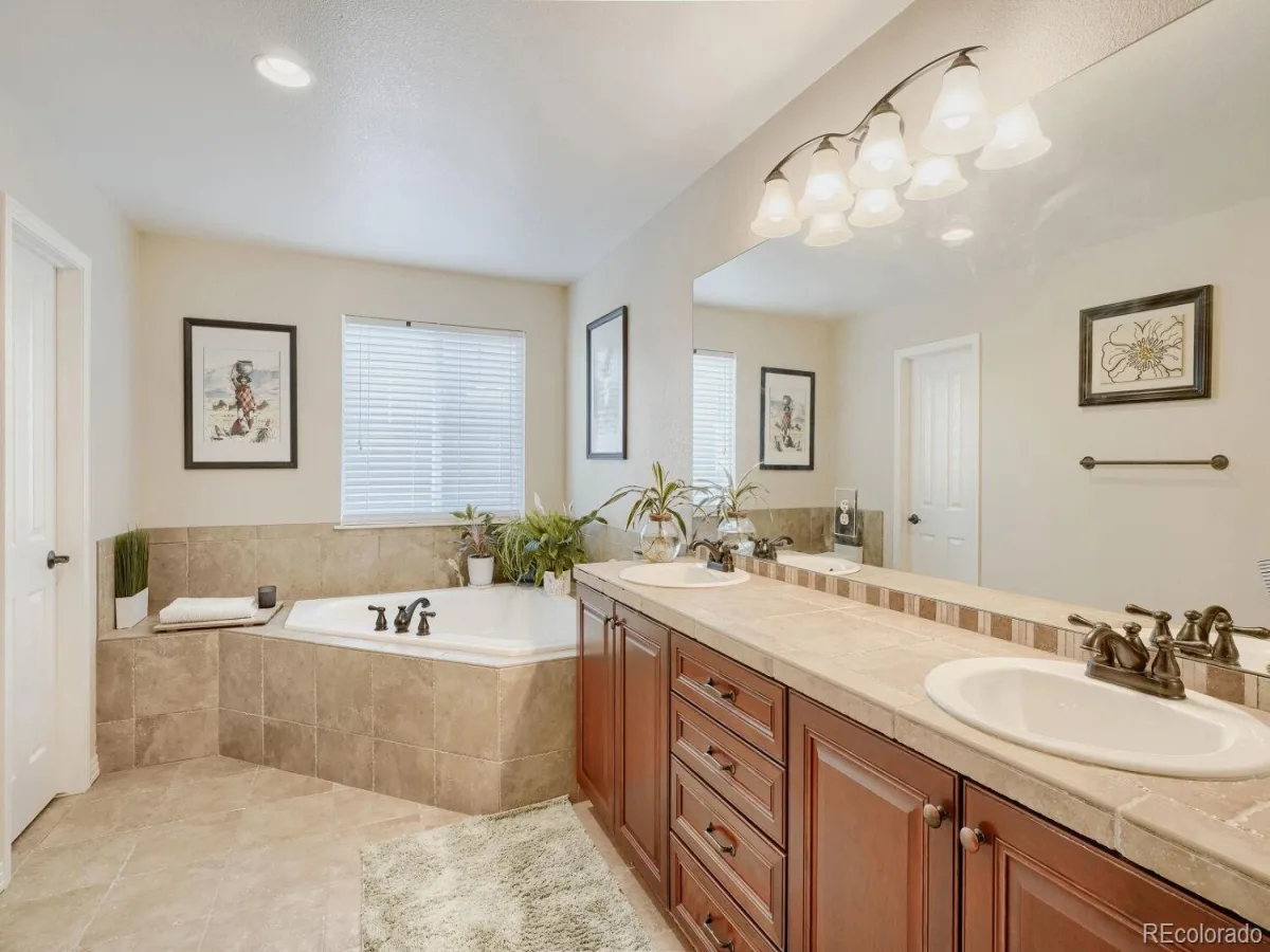 25332 E Indore Drive Aurora CO 80016 MLS #REC9697436 07022026234851 1200 14