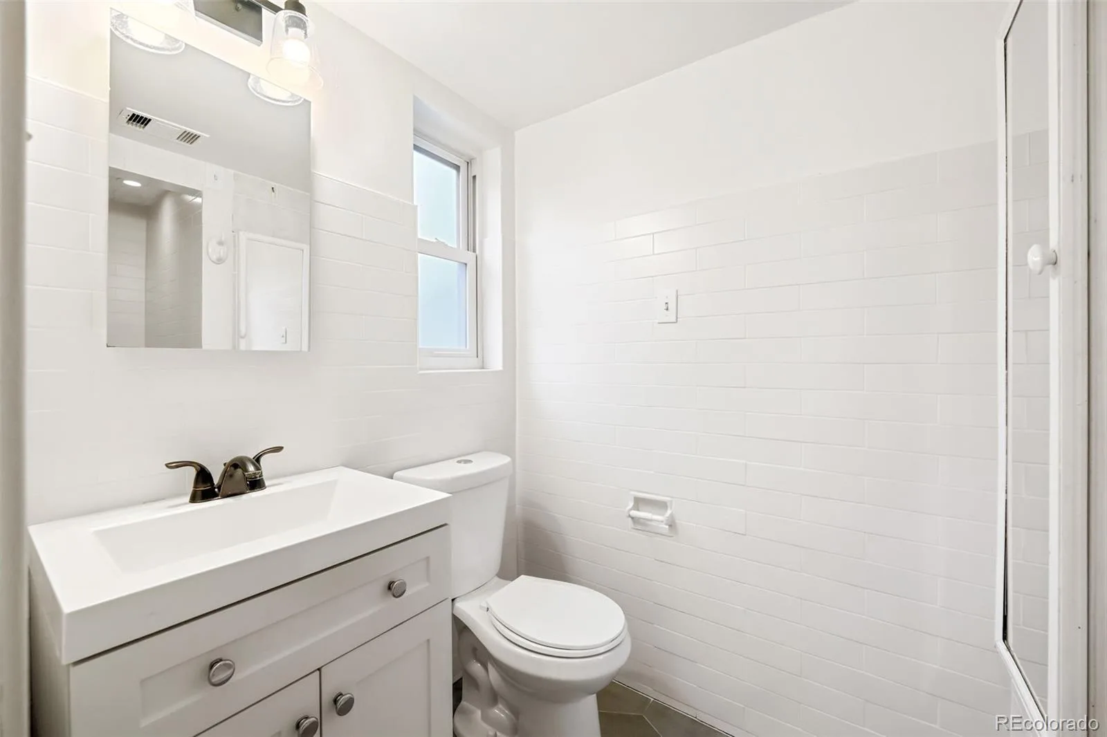 1093 Scranton Street Aurora CO 80011 | MLS #REC9697740 10142026230912 1600 17
