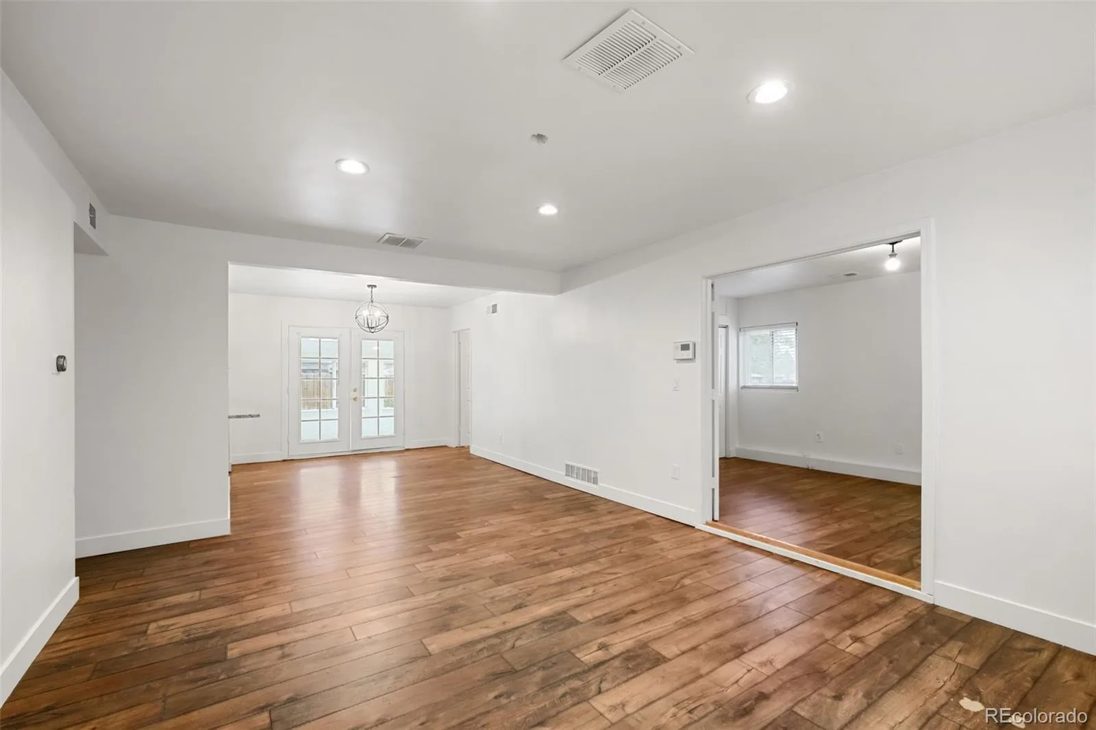 1093 Scranton Street Aurora CO 80011 | MLS #REC9697740 10142026230912 1600 5