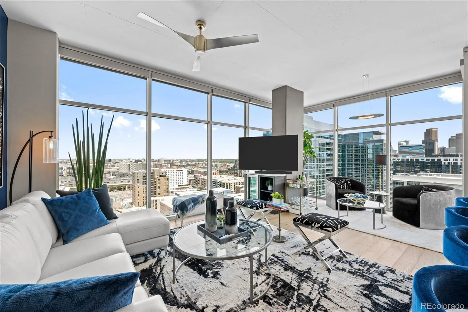 1700 Bassett Street #1901 Denver CO 80202 MLS #REC9698074 06232026001629 1600 19