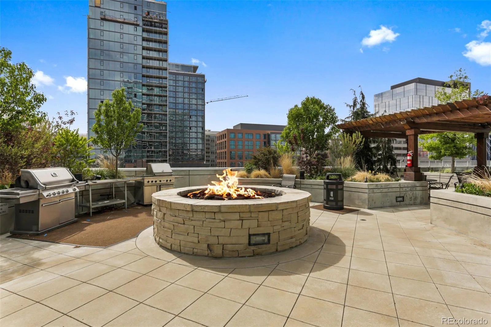 1700 Bassett Street #1901 Denver CO 80202 MLS #REC9698074 06232026001629 1600 33