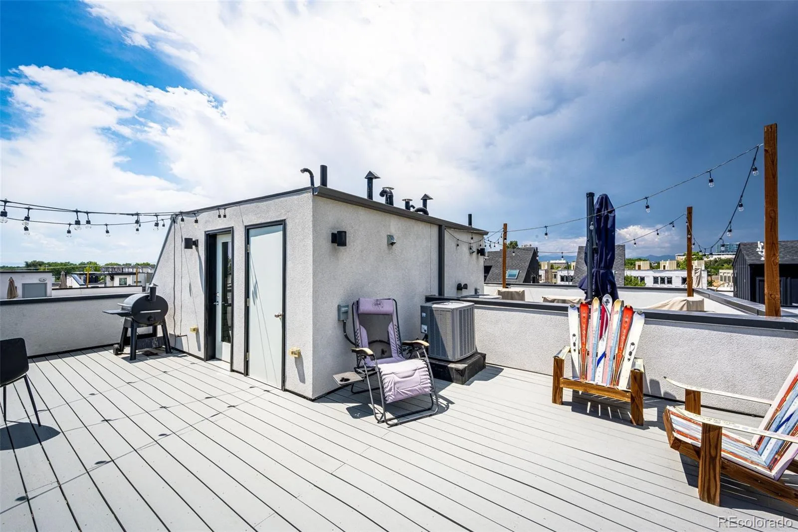 1585 King Street Denver CO 80204 | MLS #REC9700236 08152026222042 1600 24