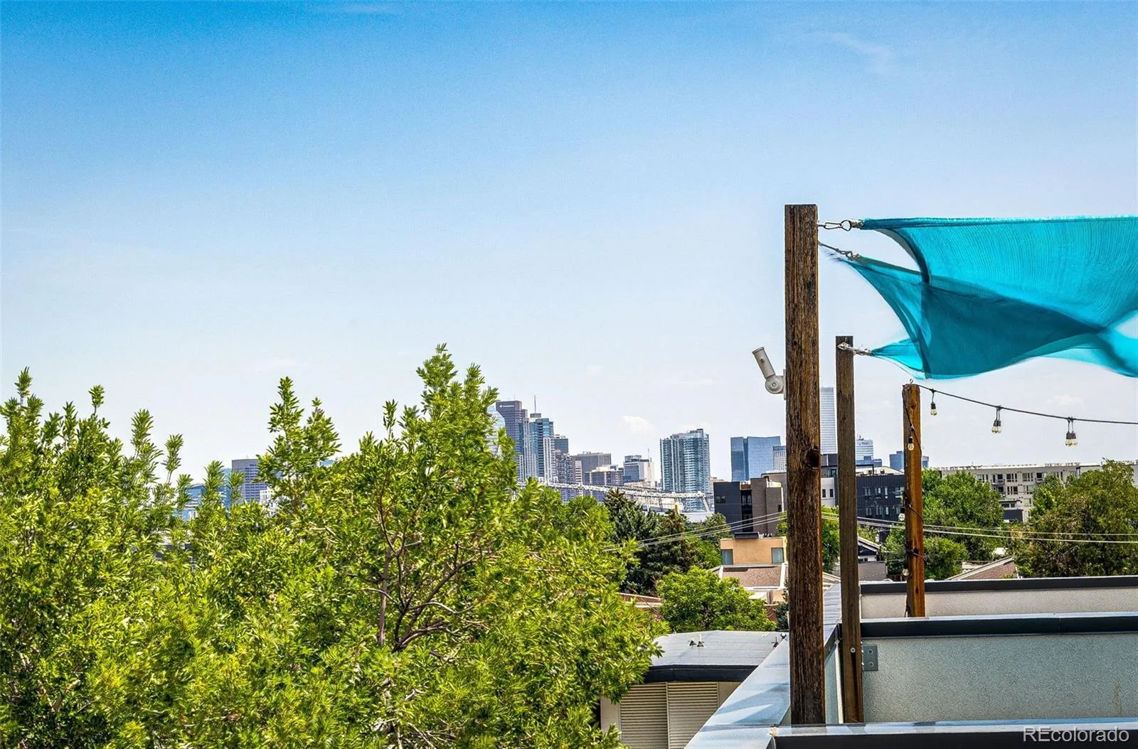 1585 King Street Denver CO 80204 | MLS #REC9700236 08152026222042 1600 27