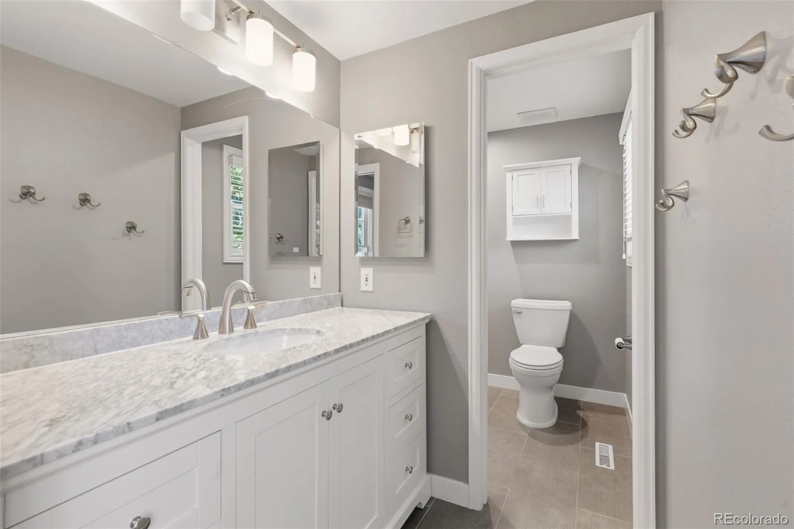 5497 E Hinsdale Place Centennial CO 80122 | MLS #REC9700455 08242026190700 1600 30