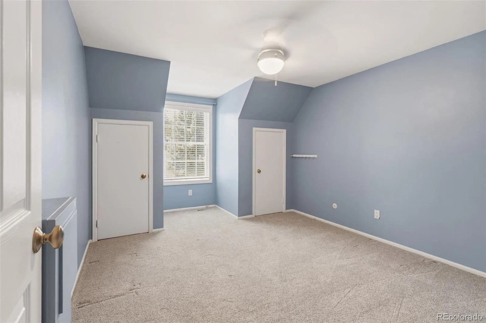 5497 E Hinsdale Place Centennial CO 80122 | MLS #REC9700455 08242026190700 1600 32