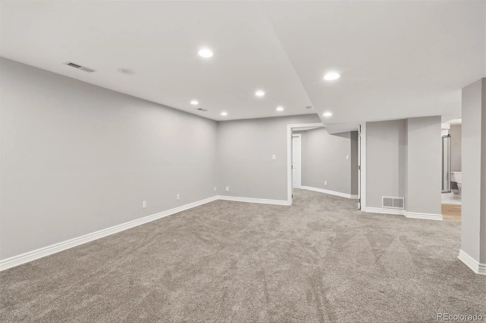 5497 E Hinsdale Place Centennial CO 80122 | MLS #REC9700455 08242026190700 1600 38