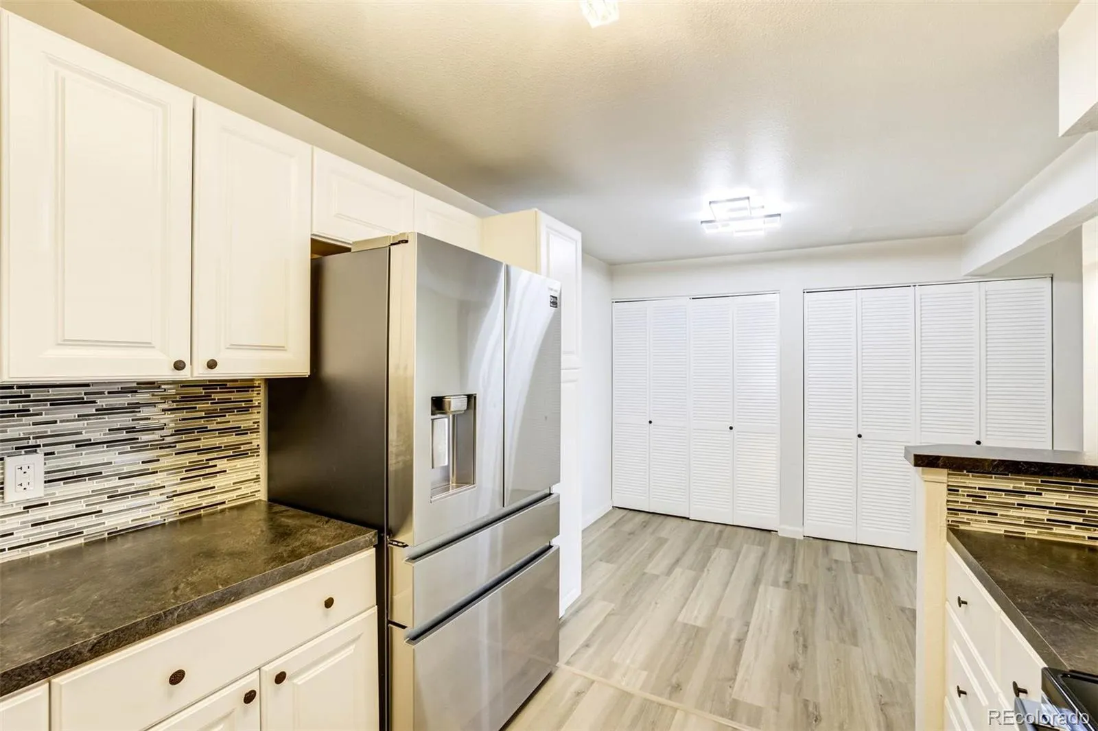 10150 E Virginia Avenue #19-208 Denver CO 80247 MLS #REC9702066 04222026205159 1600 18