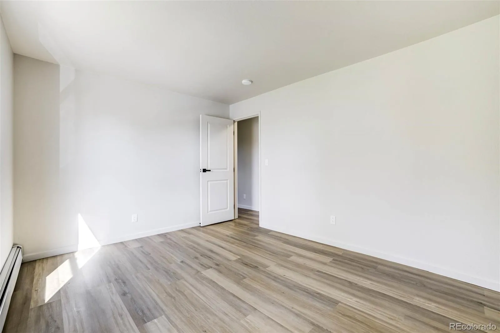 10150 E Virginia Avenue #19-208 Denver CO 80247 MLS #REC9702066 04222026205159 1600 23
