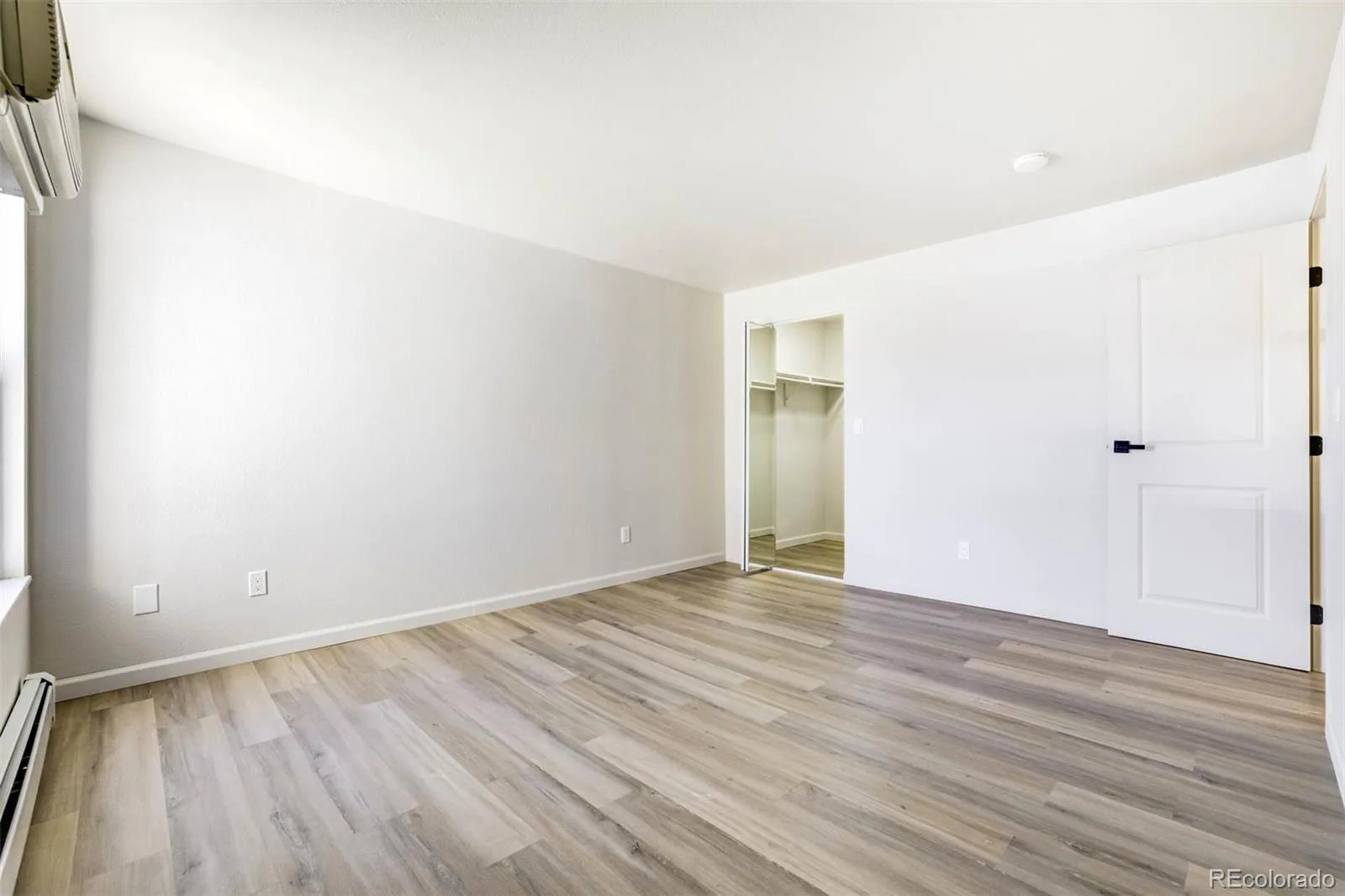 10150 E Virginia Avenue #19-208 Denver CO 80247 MLS #REC9702066 04222026205159 1600 28