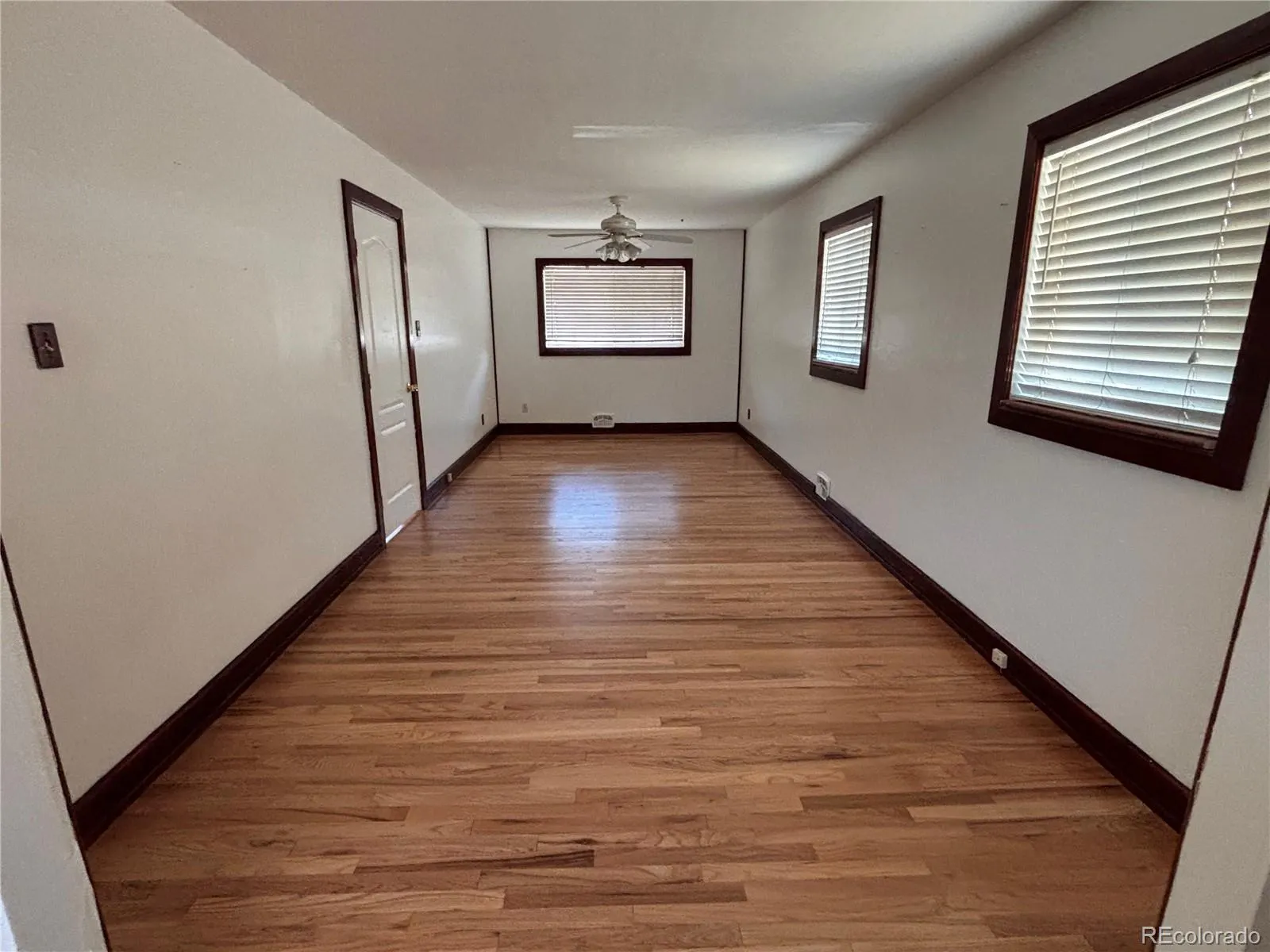 2771 S Perry Street Denver CO 80236 MLS #REC9703242 05032026001151 1600 11