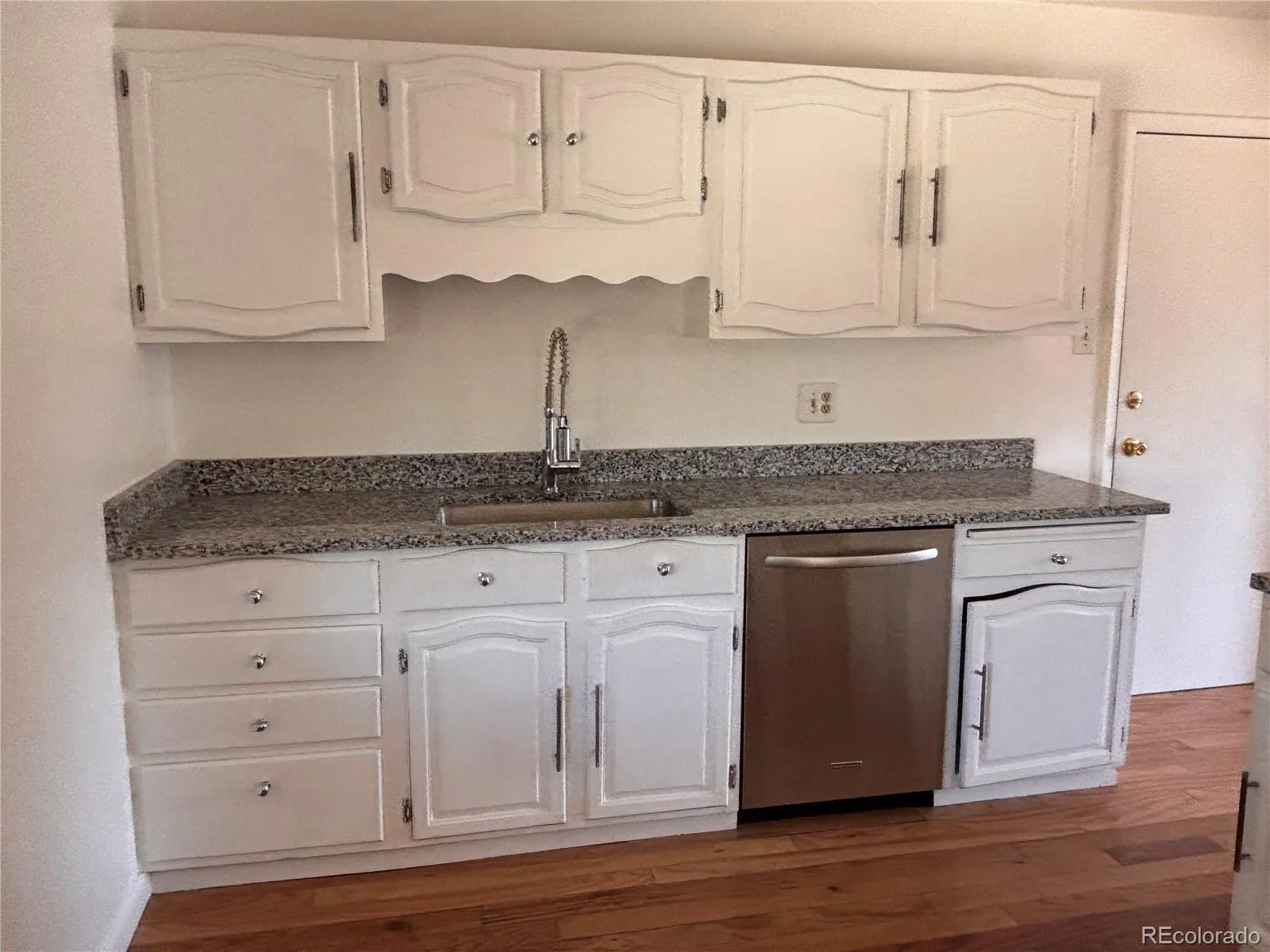 2771 S Perry Street Denver CO 80236 MLS #REC9703242 05032026001151 1600 9