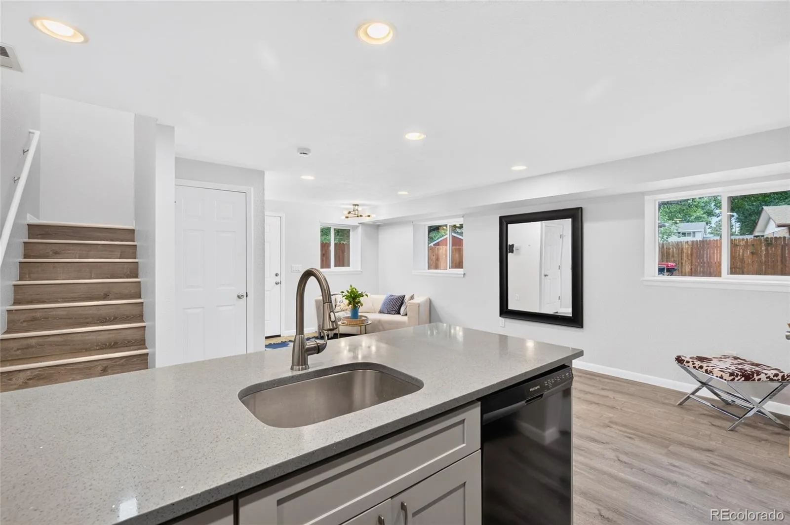 1473 S Dudley Street Lakewood CO 80232 MLS #REC7331810 07142026191256 1600 32