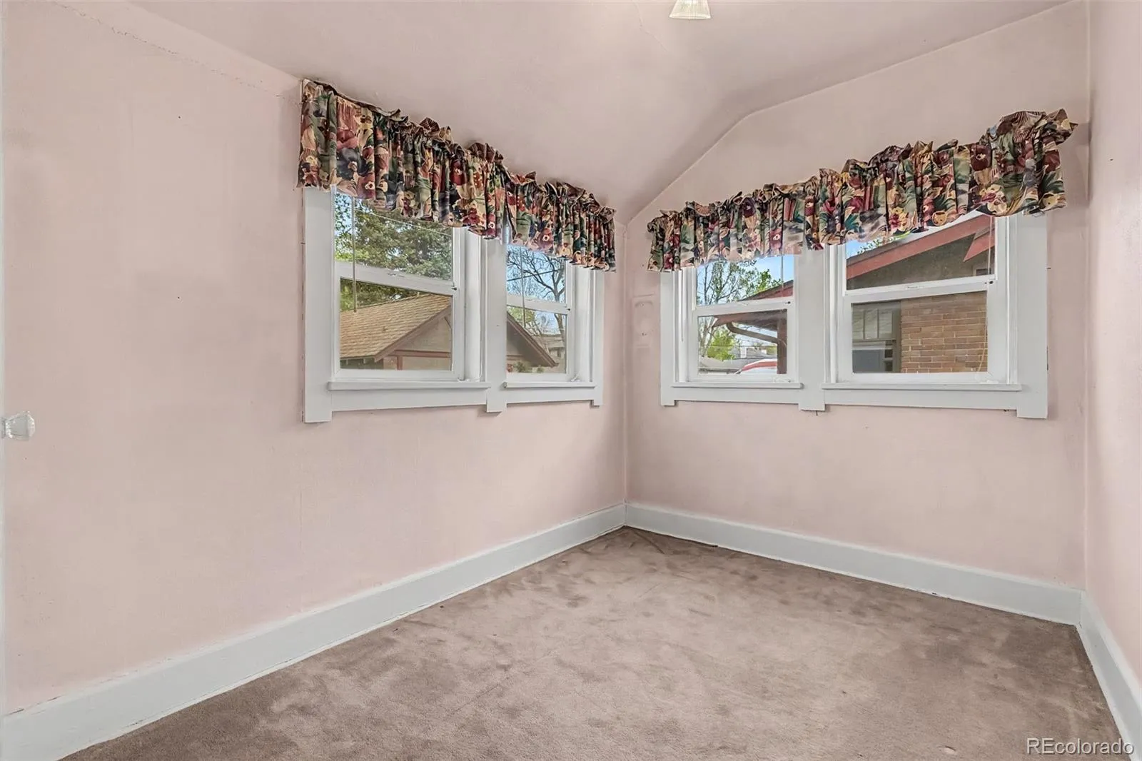 617 S Vine Street Denver CO 80209 MLS #REC9704326 04232026200626 1600 16