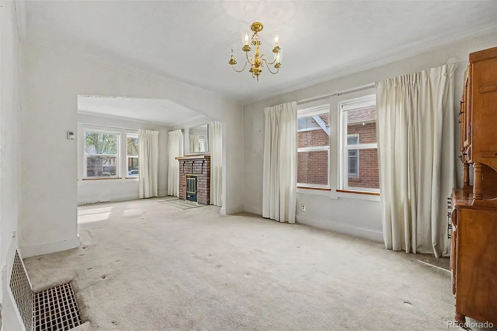 617 S Vine Street Denver CO 80209 MLS #REC9704326 04232026200626 1600 9