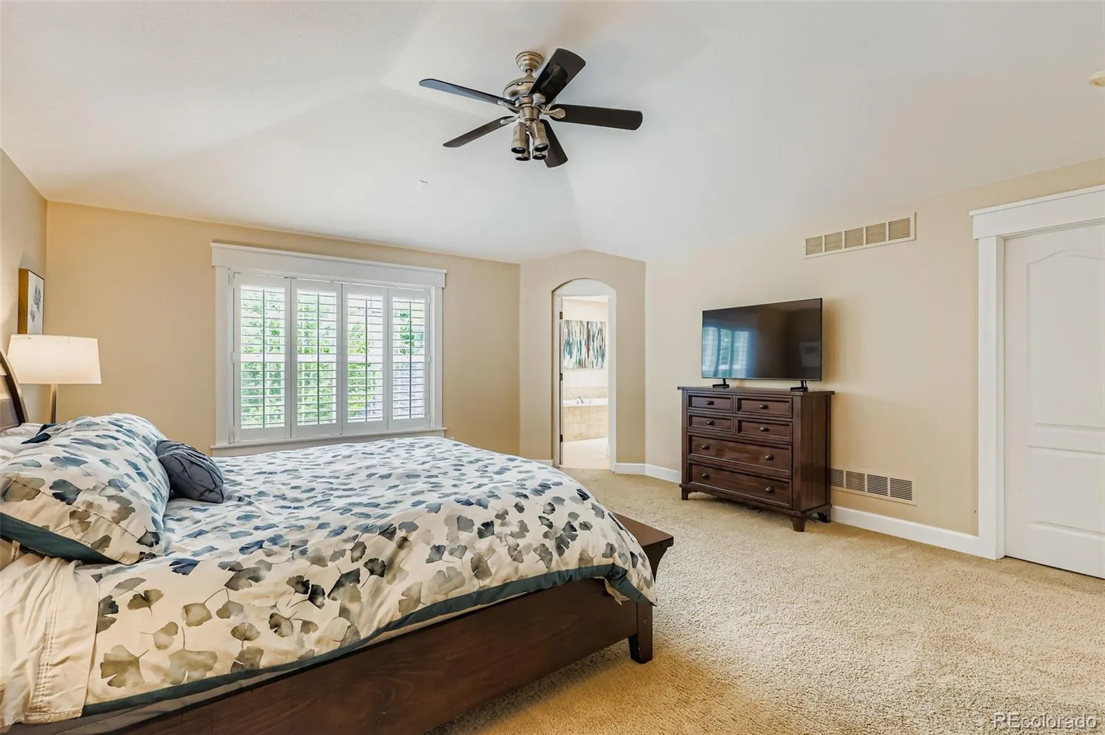 04172026155502 1600 16