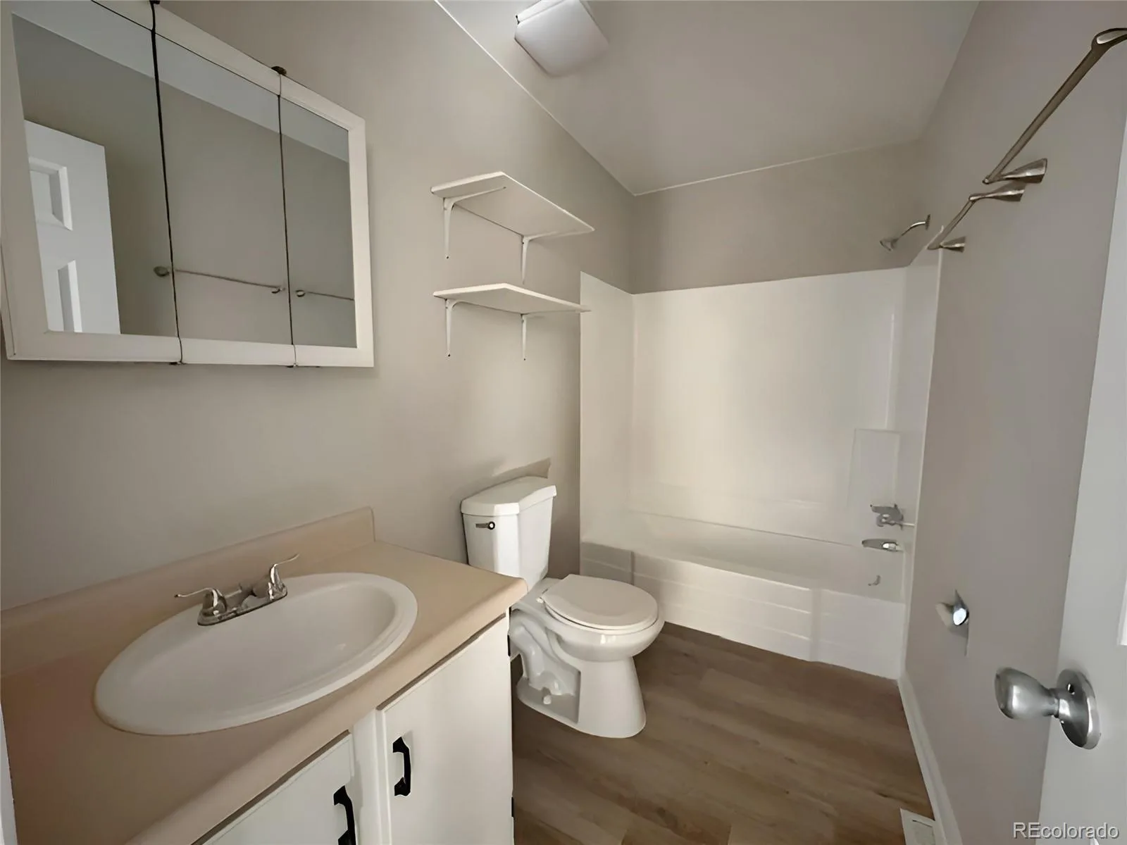 2285 Coronado Parkway #D Denver CO 80229 | MLS #REC9706658 07092026130706 1600 13