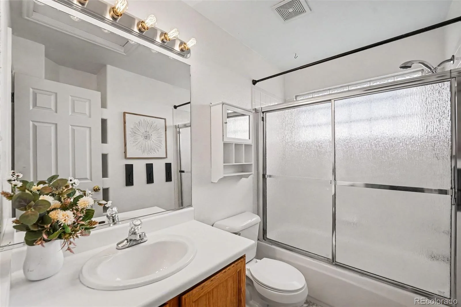 2552 E 116th Avenue Denver CO 80233 | MLS #REC9709717 07312026193838 1600 15