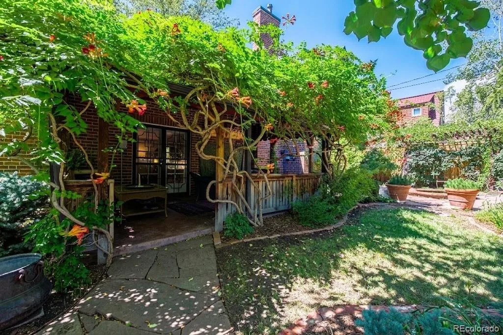 1600 Hudson Street Denver CO 80220 | MLS #REC9710584 08212026140810 1024 41