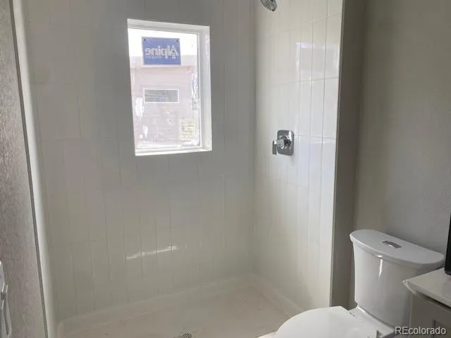 05062026195400 640 11