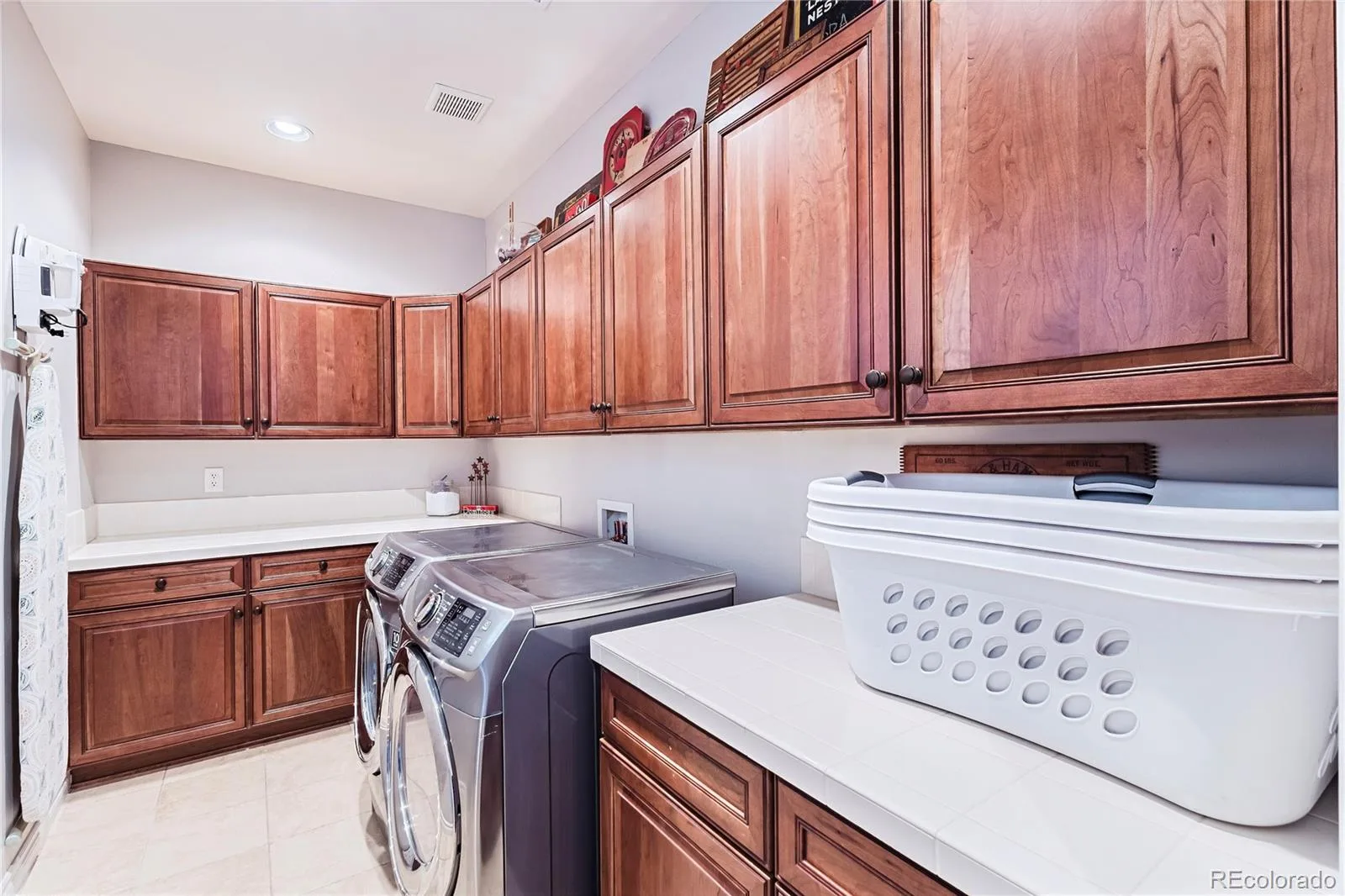 08282026151625 1600 25